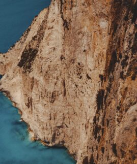rocks-scaled-aspect-ratio-592-646