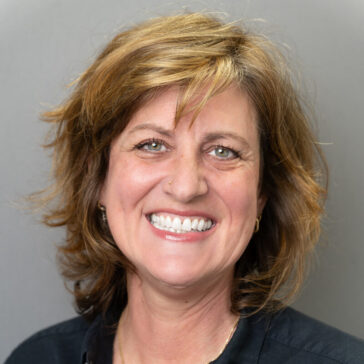 Christina-Apostolou-aspect-ratio-546-546